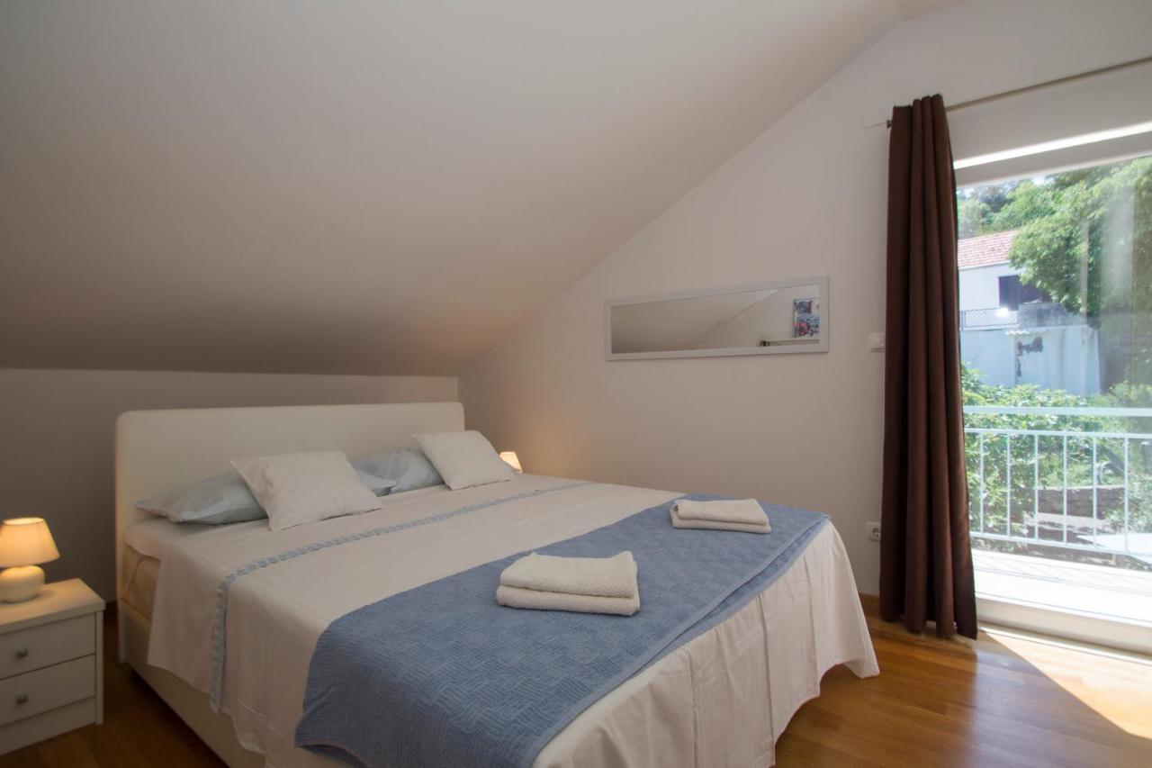 Oasis Blue Apartment Đảo Korčula Ngoại thất bức ảnh