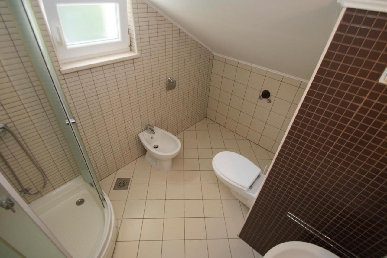 Oasis Blue Apartment Đảo Korčula Ngoại thất bức ảnh